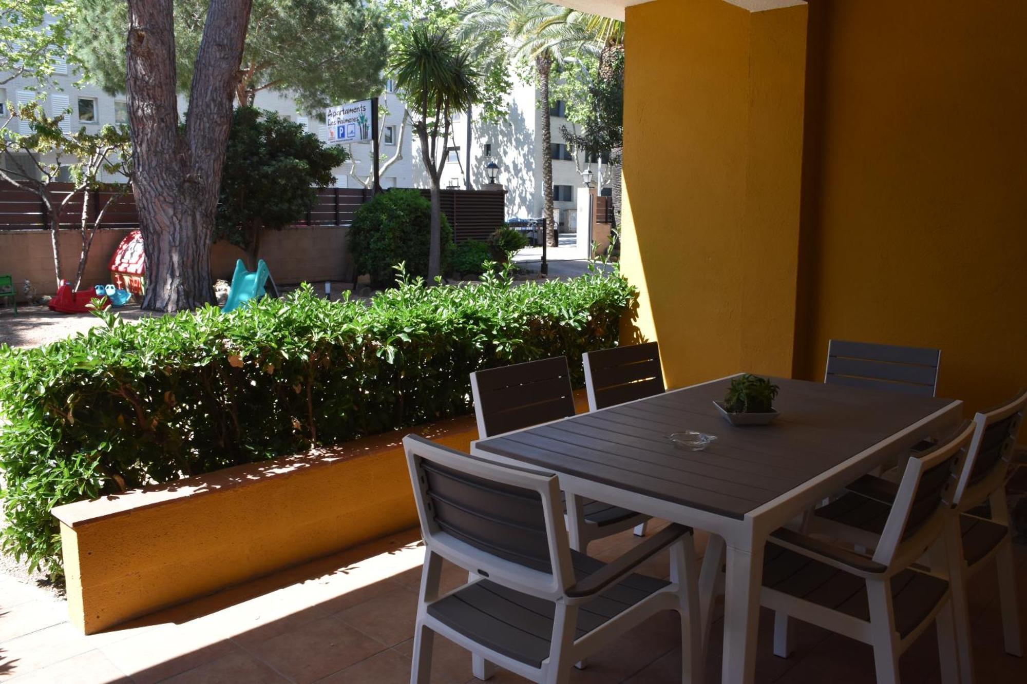Apartamentos Les Palmeres Platja d'Aro Ngoại thất bức ảnh