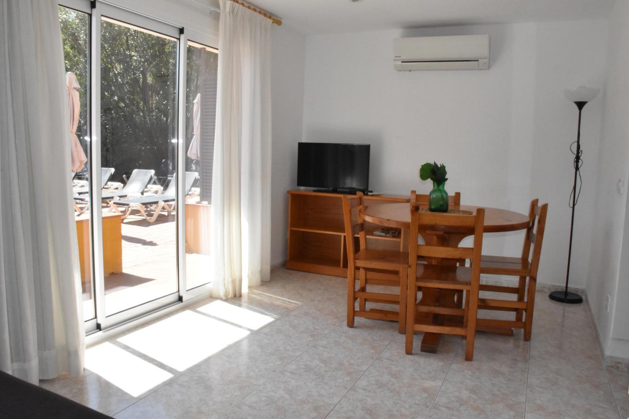 Apartamentos Les Palmeres Platja d'Aro Ngoại thất bức ảnh