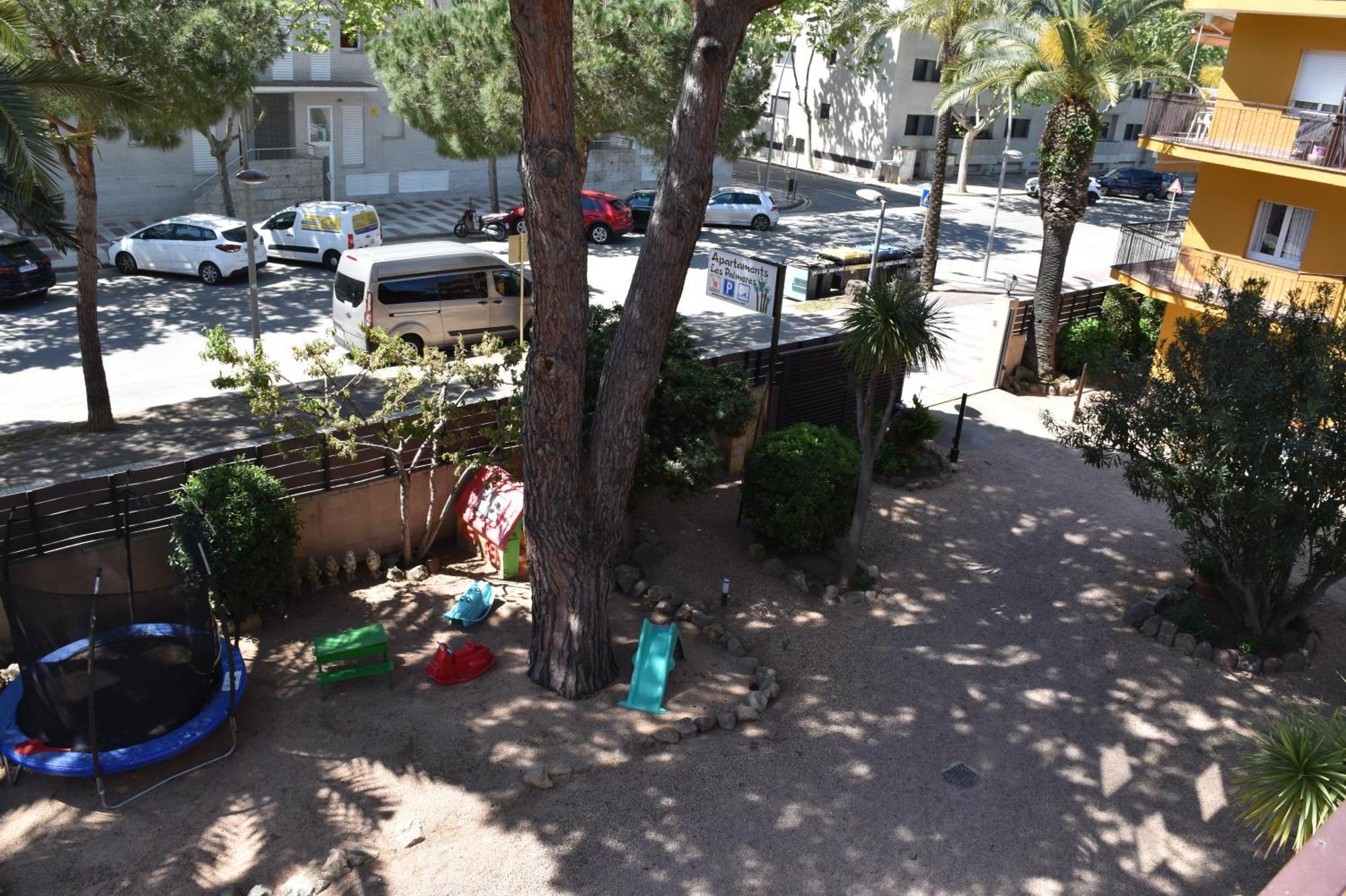 Apartamentos Les Palmeres Platja d'Aro Ngoại thất bức ảnh
